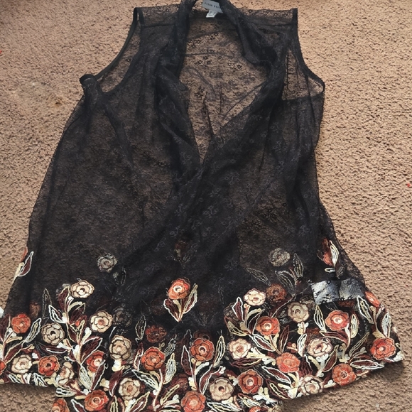 Susan Graver Tops - Susan Graver Sleevless Floral Embroidered Black Sheer Lace Cardigan Coverup Top